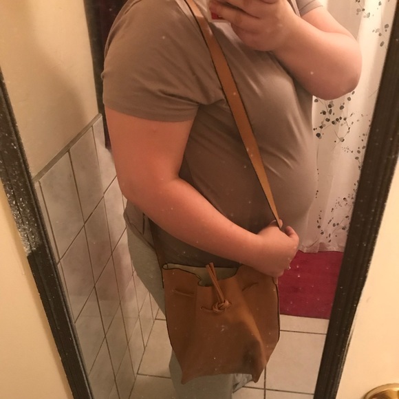 bucket bag - Picture 5 of 5
